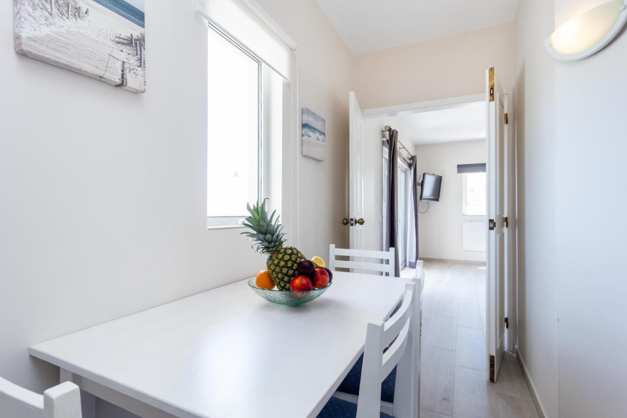 Mariners - Bright And Stylish Apartment - Walk To The Beach Praia Da Luz Exterior foto