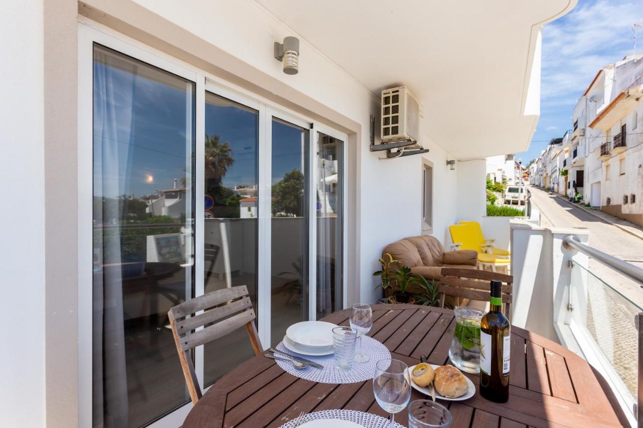 Mariners - Bright And Stylish Apartment - Walk To The Beach Praia Da Luz Exterior foto